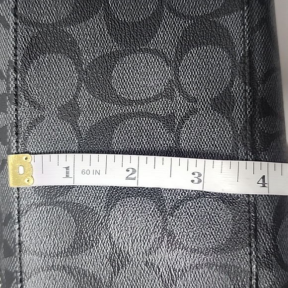 Coach Black/Grey Coated Canvas Signature Logo Peyton Pocket Tote - Picture 12 of 14